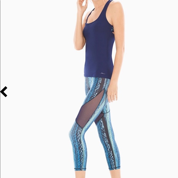 ⭐️HOST PICK⭐️ X BY GOTTEX
Mesh Insert Capri Sport Leggings - Picture 2 of 8